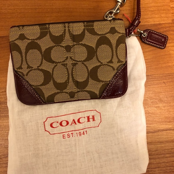 Coach Wristlet - Picture 1 of 4